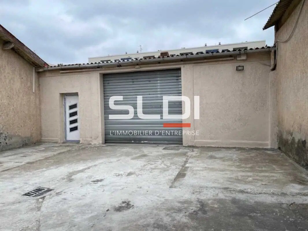 Flex in Villeurbanne for lease Building Photo- Image 1 of 6
