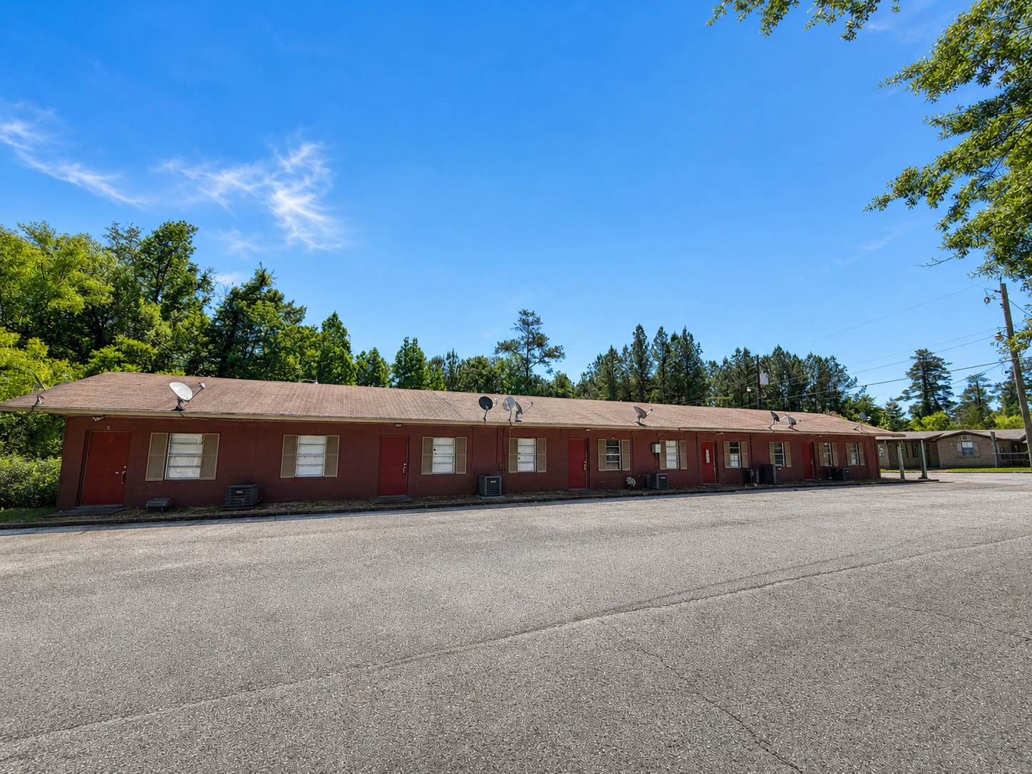 110 College Dr, Brewton, AL for sale Primary Photo- Image 1 of 8