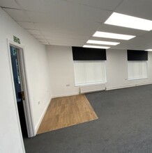 Gipsy Ln, Coventry for lease Interior Photo- Image 2 of 4