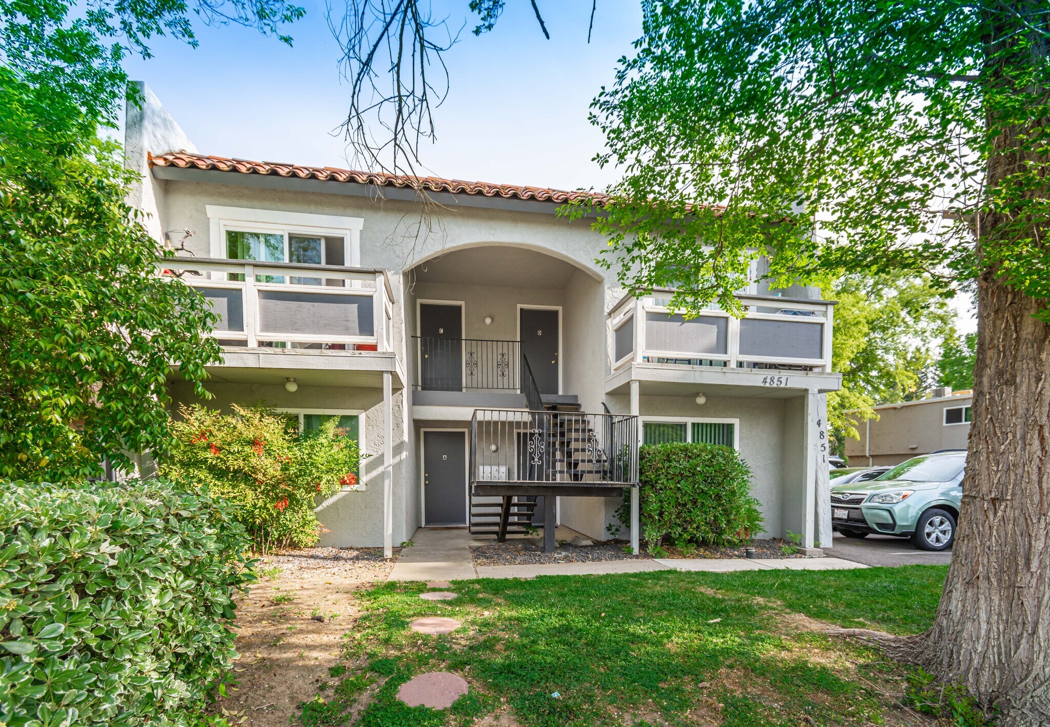 4851 Cowell Blvd, Davis, CA à vendre Photo du bâtiment- Image 1 de 1