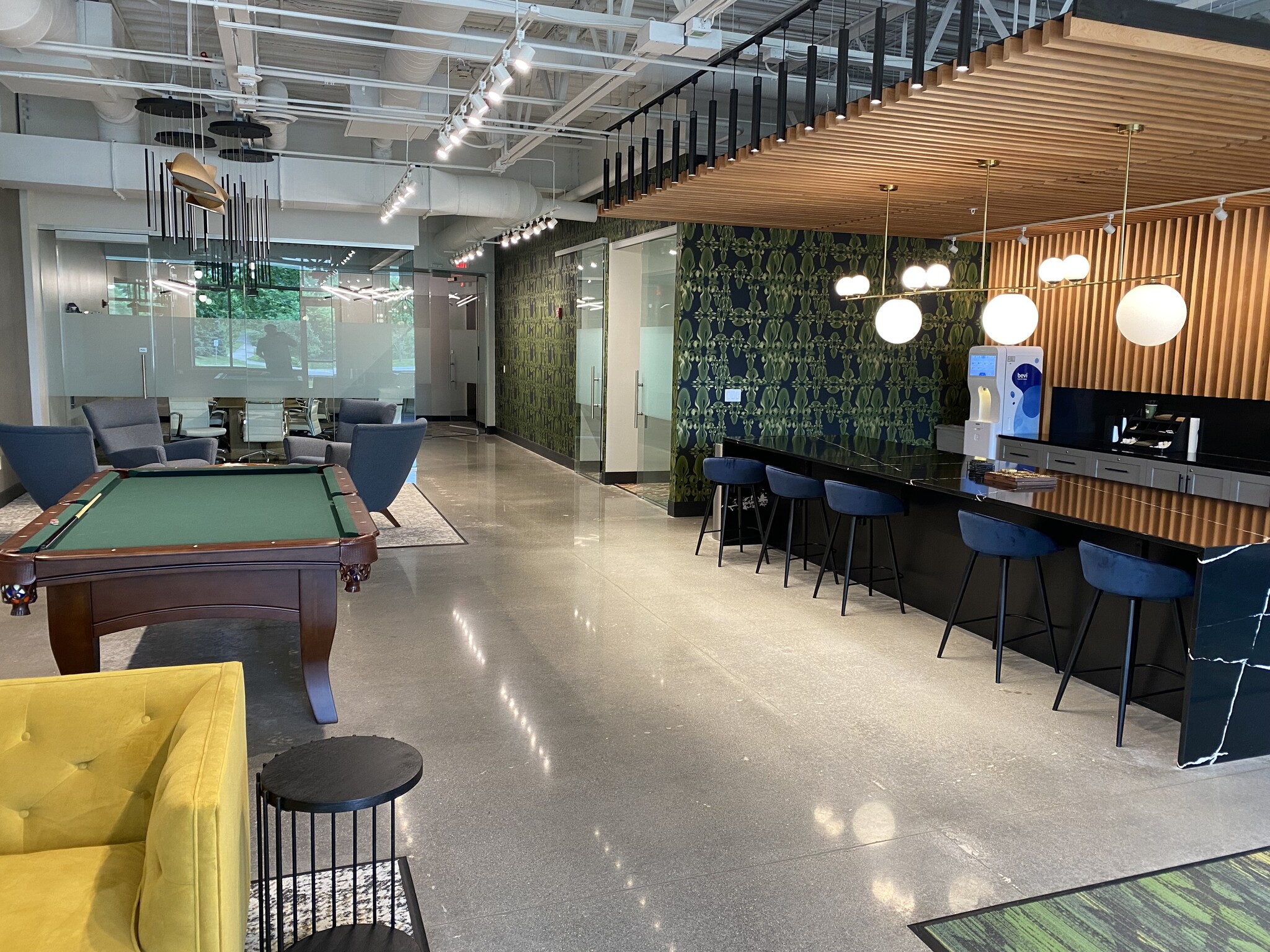 1515 Central Pky, Eagan, MN for lease Primary Photo- Image 1 of 16