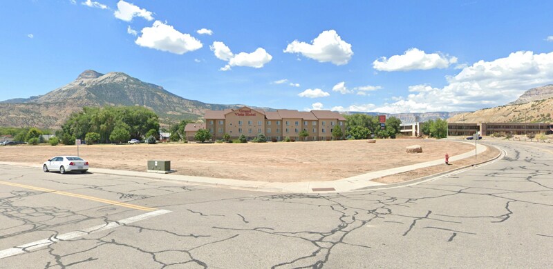 TBD E 2nd St, Parachute, CO à vendre - Photo du bâtiment - Image 2 de 2