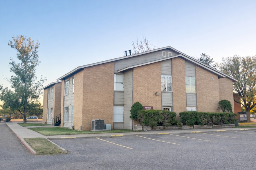 2201 SW 15th Ave, Perryton, TX for sale - Primary Photo - Image 1 of 9