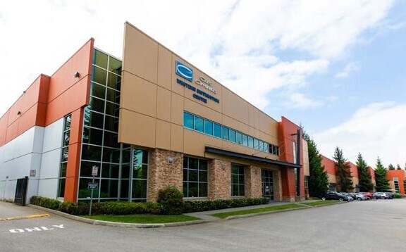 Plus de détails pour 8085 N Fraser Way, Burnaby, BC - Industriel à louer