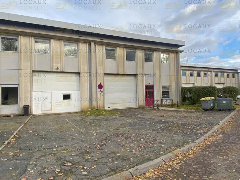 Flex dans Sarcelles à louer - Photo du bâtiment - Image 3 de 4