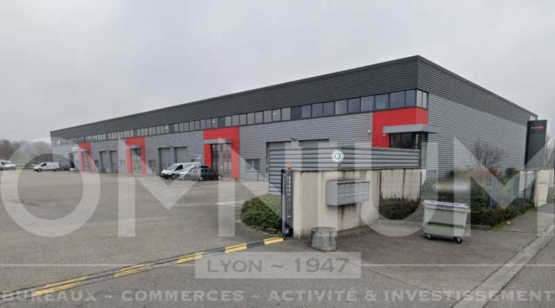 Office in Dagneux for lease Building Photo- Image 1 of 8
