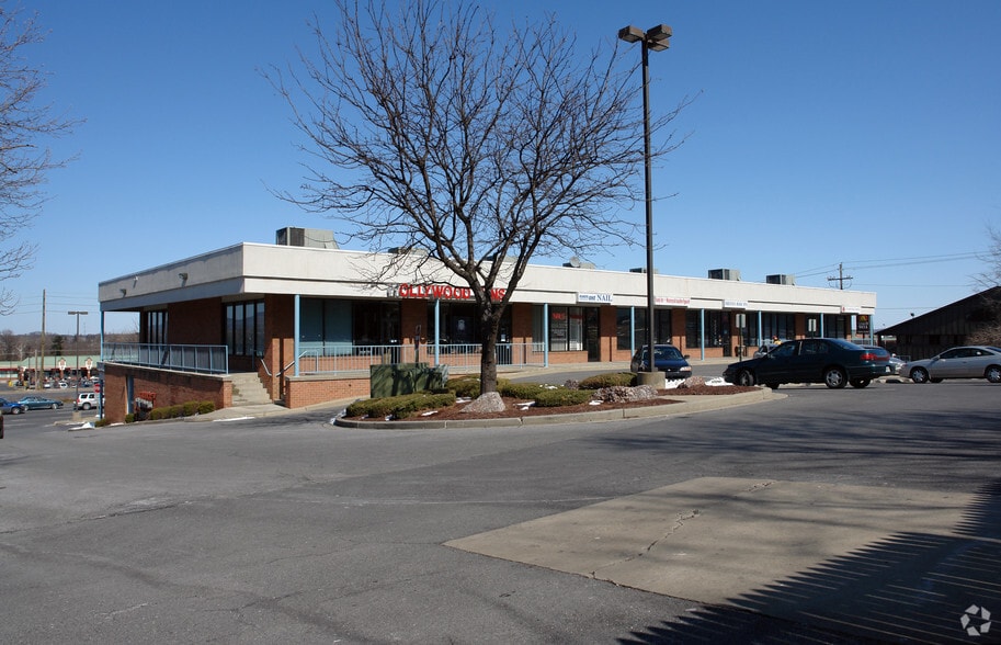 1100 W Patrick St, Frederick, MD for lease - Primary Photo - Image 1 of 3