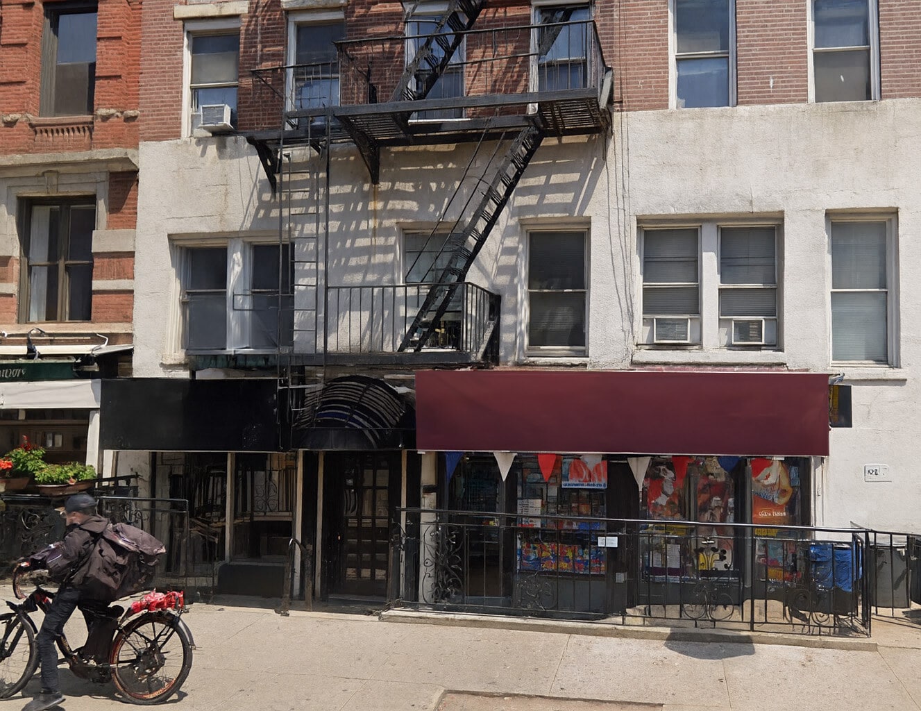 103 Saint Marks Pl, New York, NY for lease Building Photo- Image 1 of 4