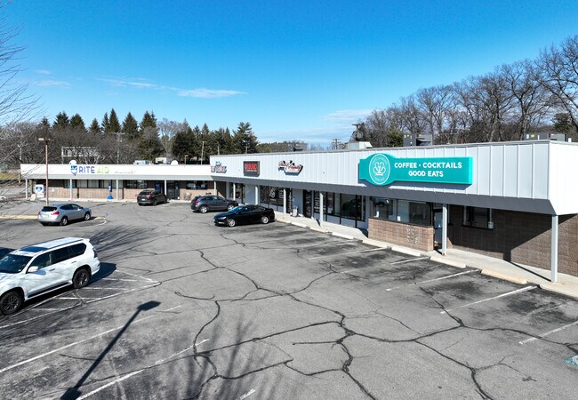 Plus de détails pour 53 Hooksett Rd, Manchester, NH - Commerce de détail à louer
