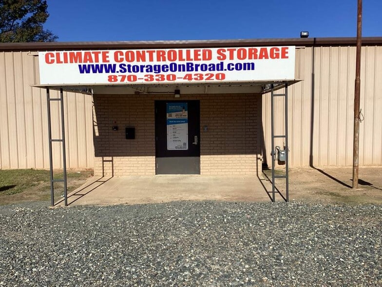 3407 E Broad St, Texarkana, AR for sale - Building Photo - Image 2 of 10