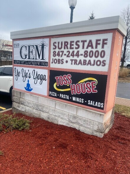 3430 Grand Ave, Gurnee, IL à louer - Autre - Image 2 de 7