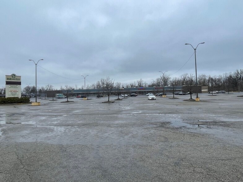 4515 Salem Ave, Trotwood, OH for lease - Building Photo - Image 3 of 13