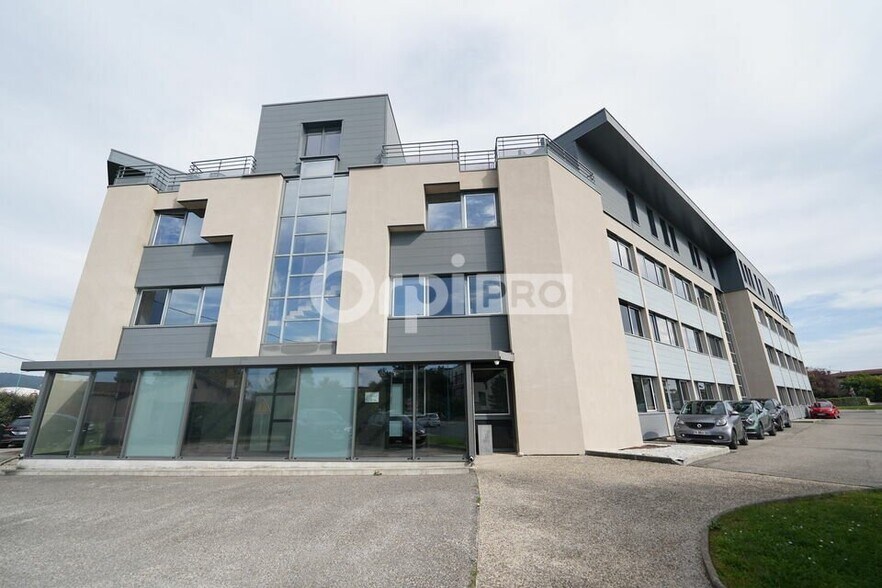 129 Chemin Du Moulin Carron, Écully for lease - Building Photo - Image 2 of 12