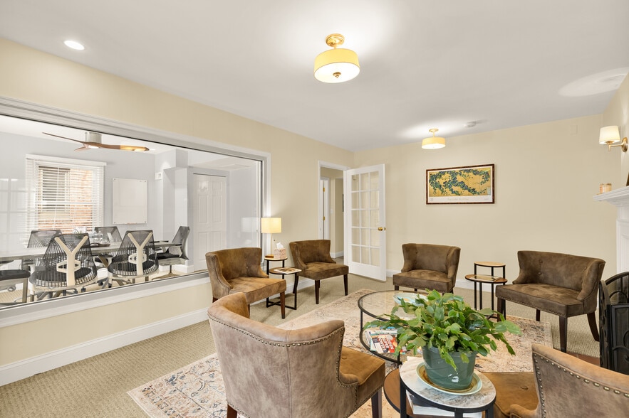 8607 Cedar St, Silver Spring, MD for lease - Primary Photo - Image 1 of 1