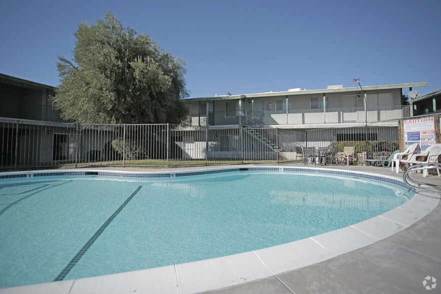 535 W Barnard St, Blythe, CA à vendre - Photo principale - Image 1 de 1