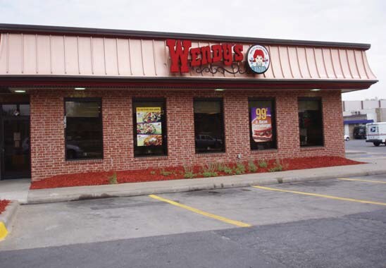 1240 E Meyer Blvd, Kansas City, MO à louer - Photo du bâtiment - Image 3 de 12