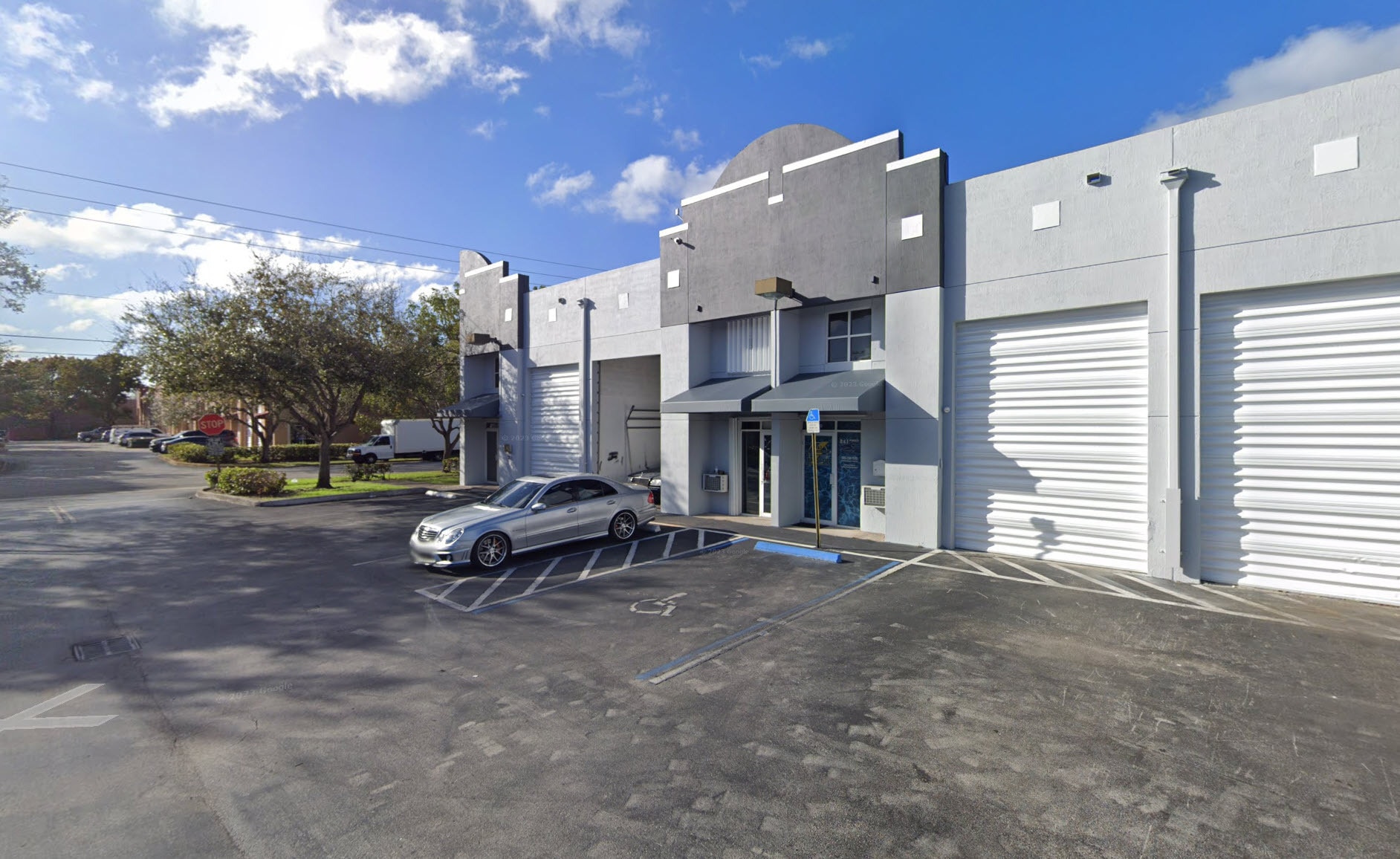 12251 SW 128th Ct, Miami, FL à vendre Photo du bâtiment- Image 1 de 4