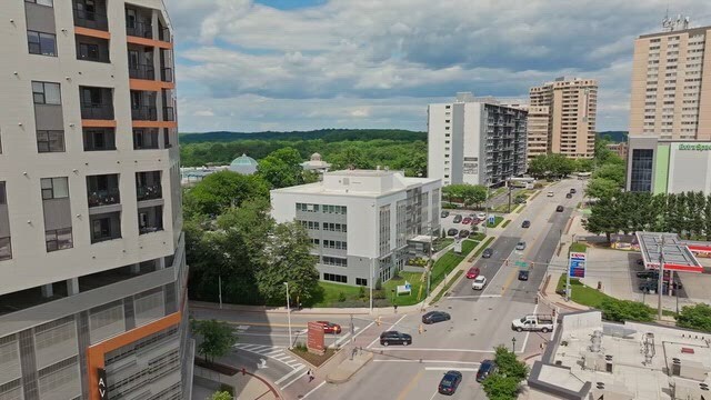 200 E Joppa Rd, Towson, MD à louer - Vidéo sur l’inscription commerciale - Image 2 de 20