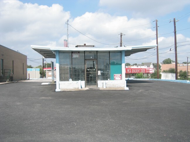 More details for 6535 Abrams Rd, Dallas, TX - Retail for Sale