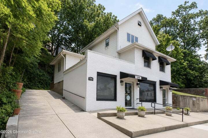 1299 Richmond Rd, Staten Island, NY for sale - Building Photo - Image 2 of 21