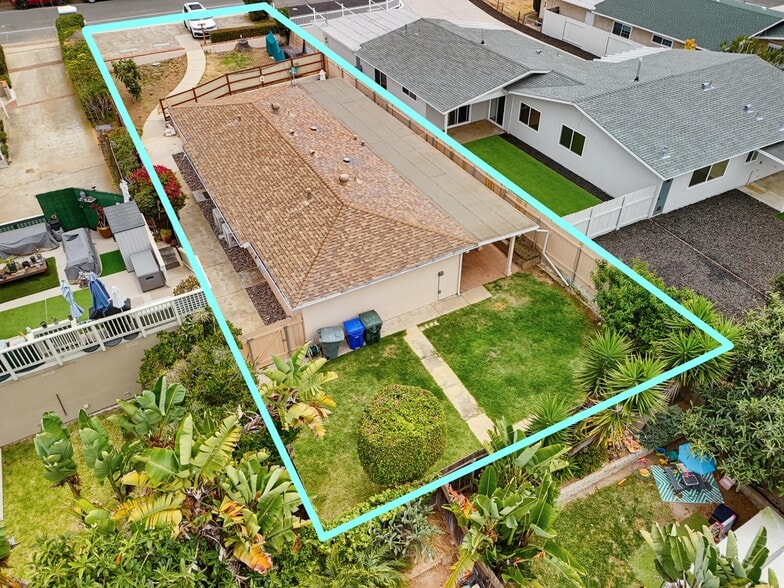 1090 Gardena Rd, Encinitas, CA for sale - Building Photo - Image 3 of 11