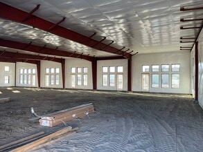 2385 Robertson Dr, Richland, WA for lease Interior Photo- Image 2 of 2