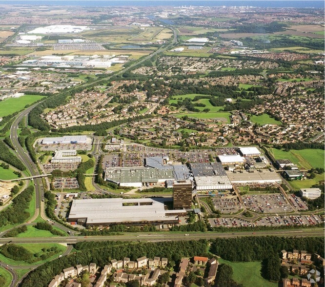 Washington Centre, Washington for lease - Building Photo - Image 1 of 1