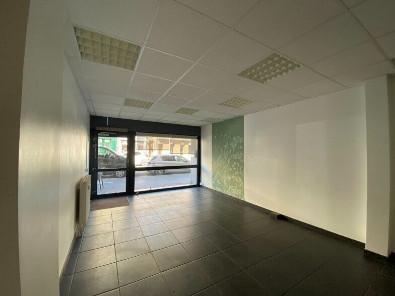 Retail in Chalon-sur-Saône for sale - Interior Photo - Image 3 of 6