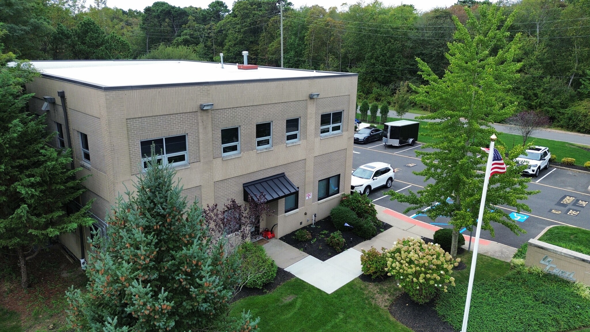 253 Mantoloking Rd, Brick, NJ à vendre Photo du bâtiment- Image 1 de 48