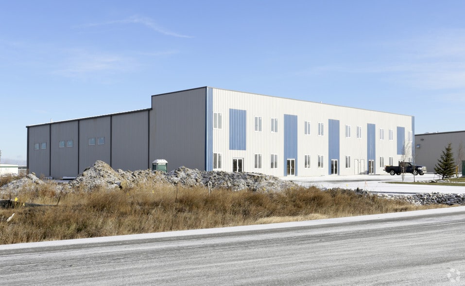 3912 82nd Ave, Leduc, AB for lease - Building Photo - Image 2 of 11