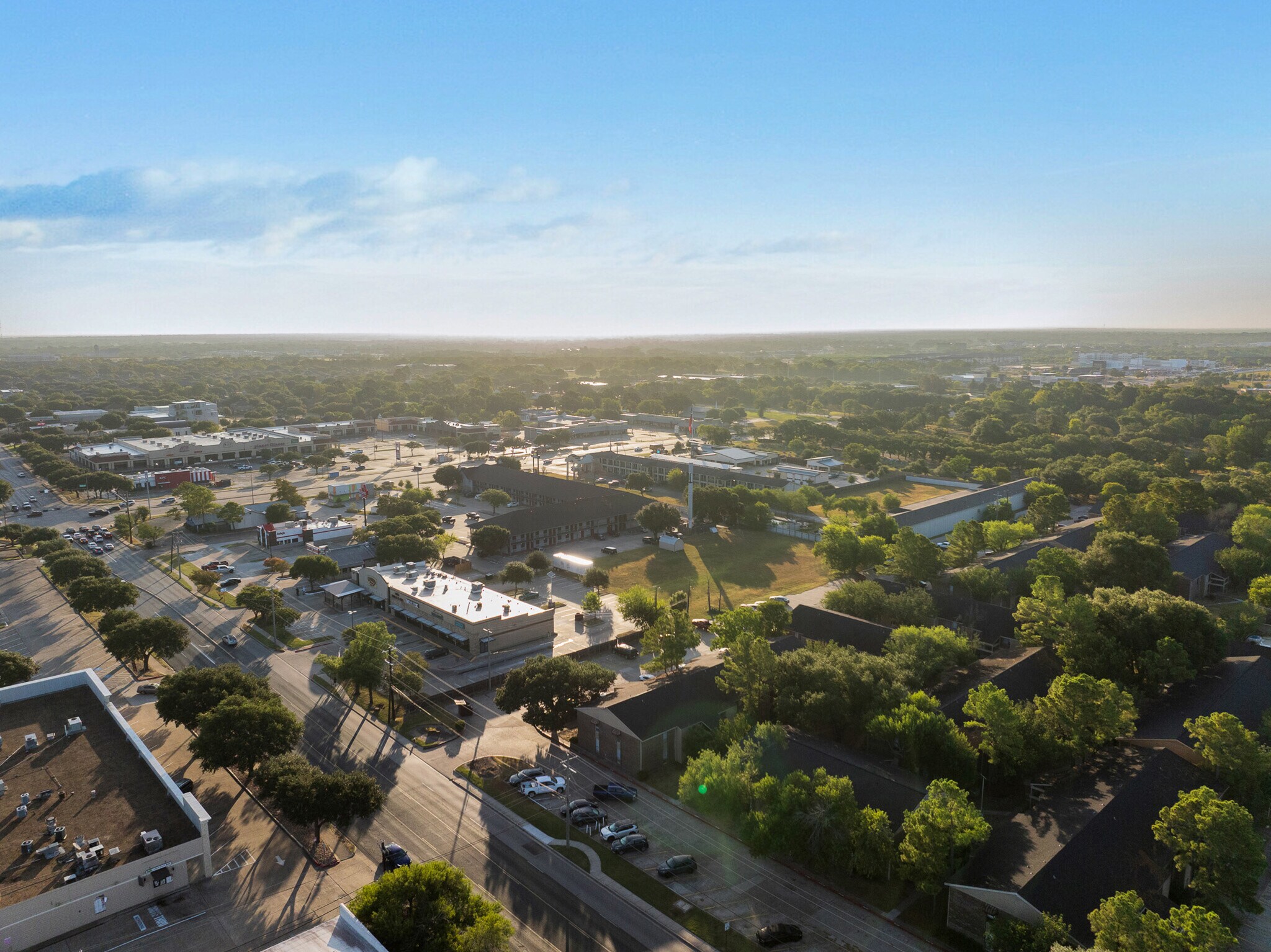 2504 Texas Ave S, College Station, TX à vendre Aérien- Image 1 de 14
