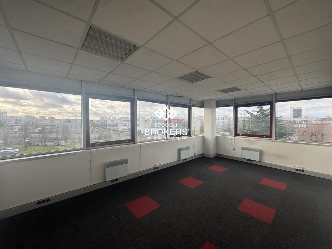 Bureau dans Gennevilliers à louer Photo intérieure- Image 1 de 5