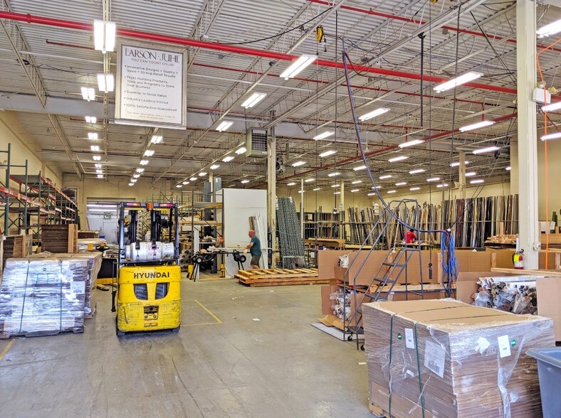 1574-1578 Bridgewater Rd, Bensalem, PA à louer - Photo intérieure - Image 3 de 5