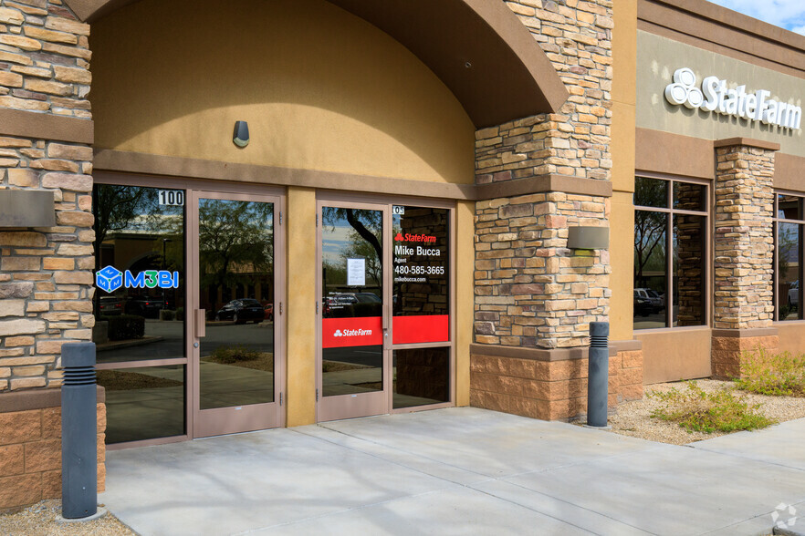 7336 E Deer Valley Rd, Scottsdale, AZ for lease - Building Photo - Image 3 of 4