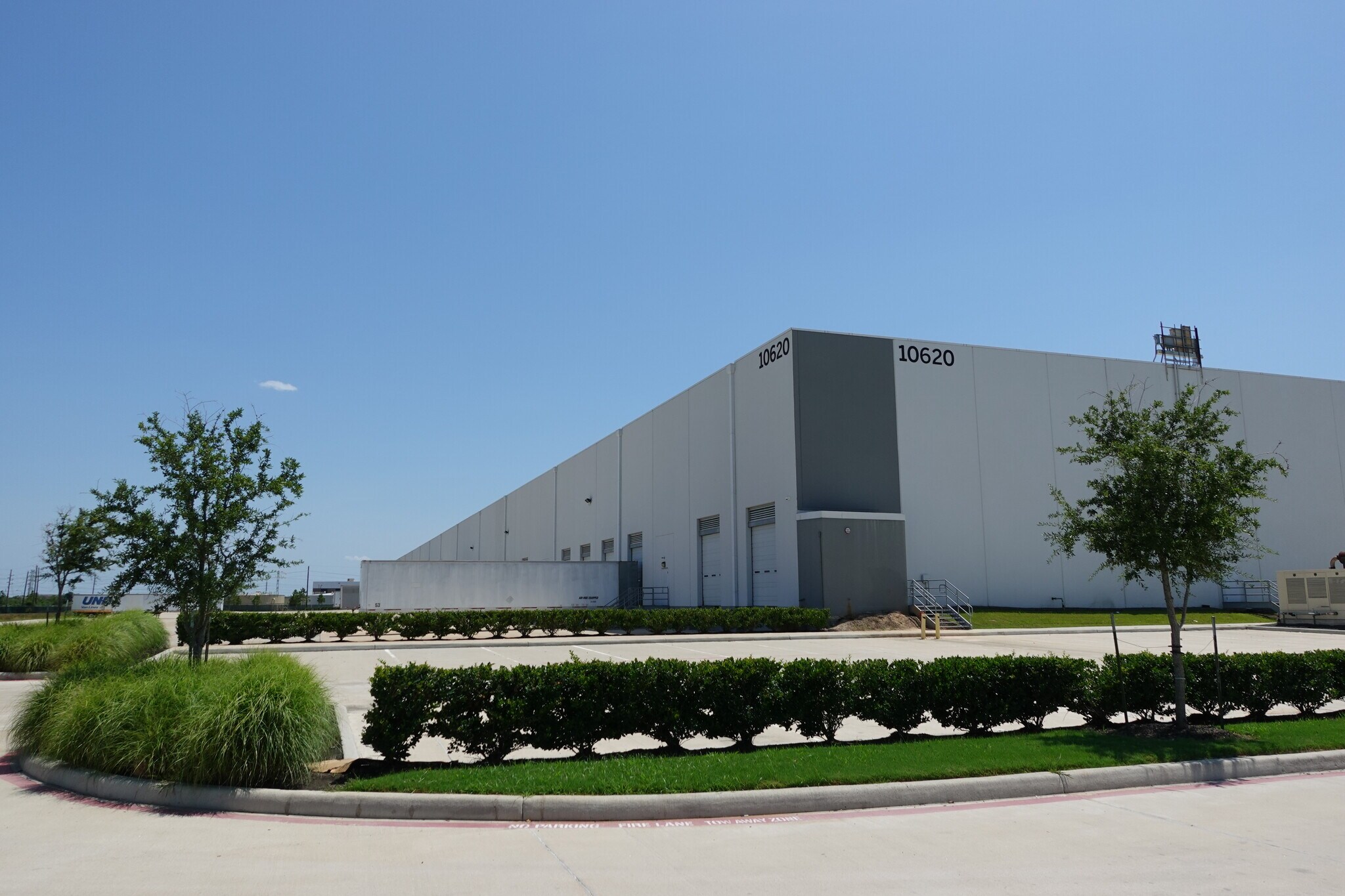 10700 Telge Rd, Houston, TX à louer Photo du bâtiment- Image 1 de 16