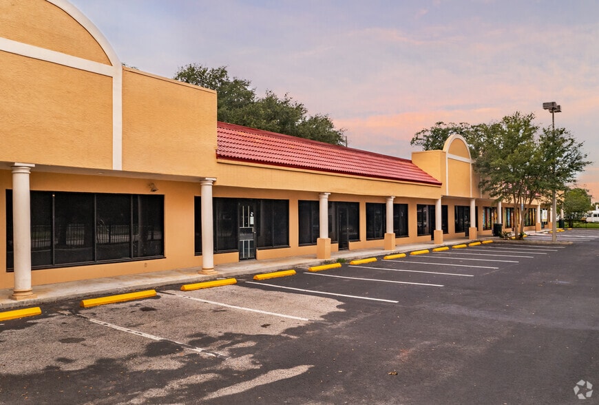 1628 18th Ave S, Saint Petersburg, FL for lease - Primary Photo - Image 1 of 9