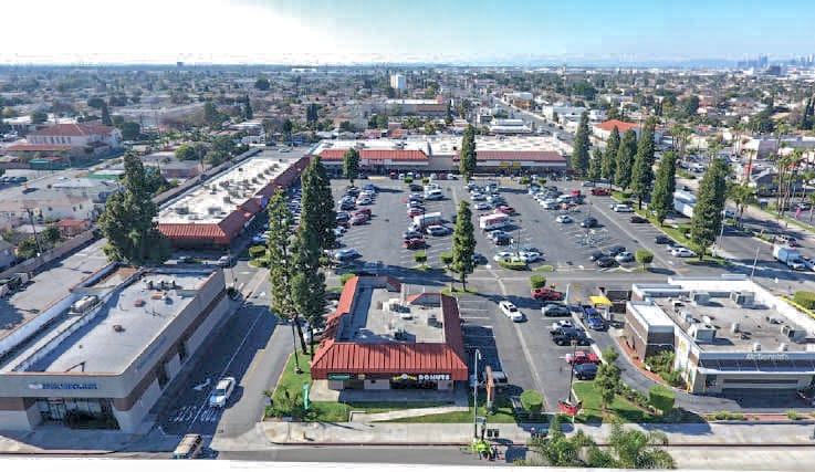4410 Slauson Ave, Maywood, CA for lease - Building Photo - Image 3 of 4