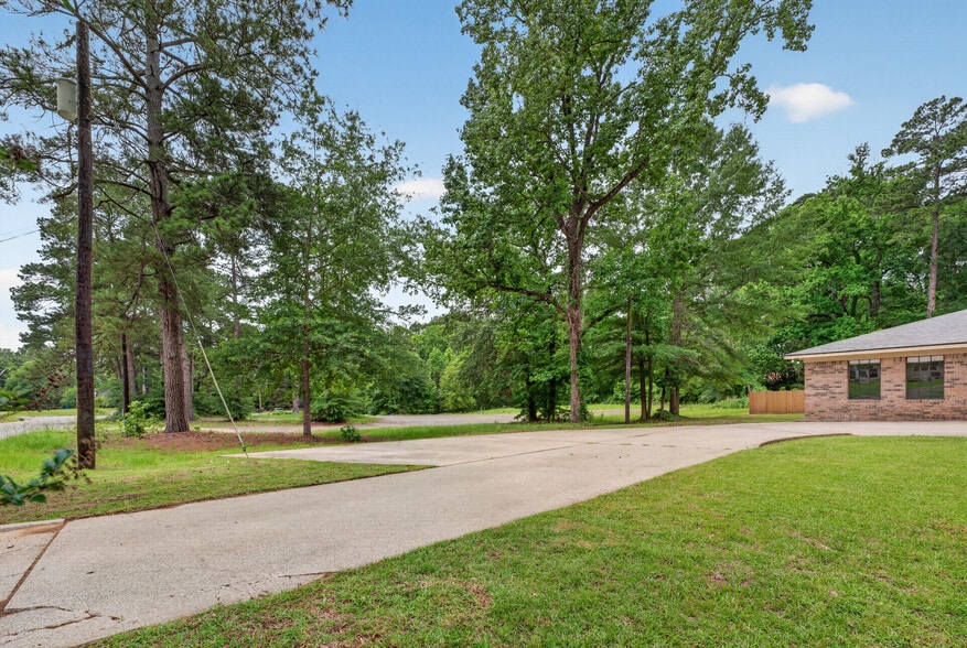 109 Jasper Dr, Marshall, TX à vendre - Photo du bâtiment - Image 2 de 53