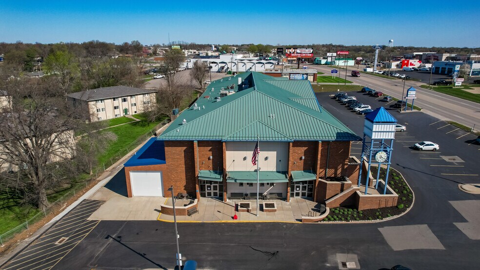 1900 Belt hwy, Saint Joseph, MO à vendre - Photo du bâtiment - Image 3 de 94