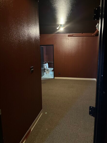 2218 NW 21st Ave, Portland, OR à louer - Photo intérieure - Image 3 de 12