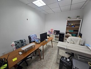 1510 E Colonial Dr, Orlando, FL à louer Photo intérieure- Image 2 de 9