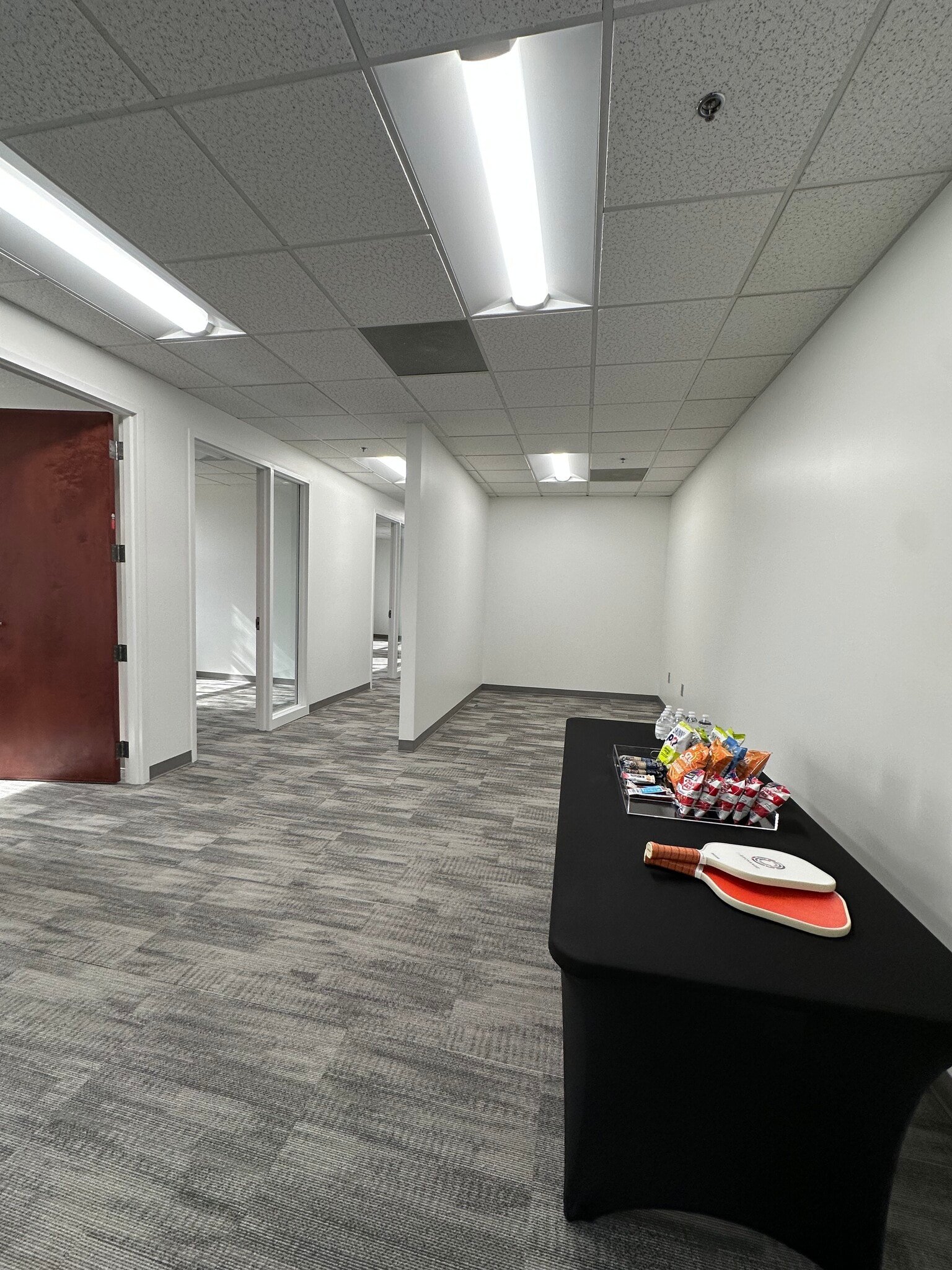 5350 77 Center Dr, Charlotte, NC for lease Interior Photo- Image 1 of 5