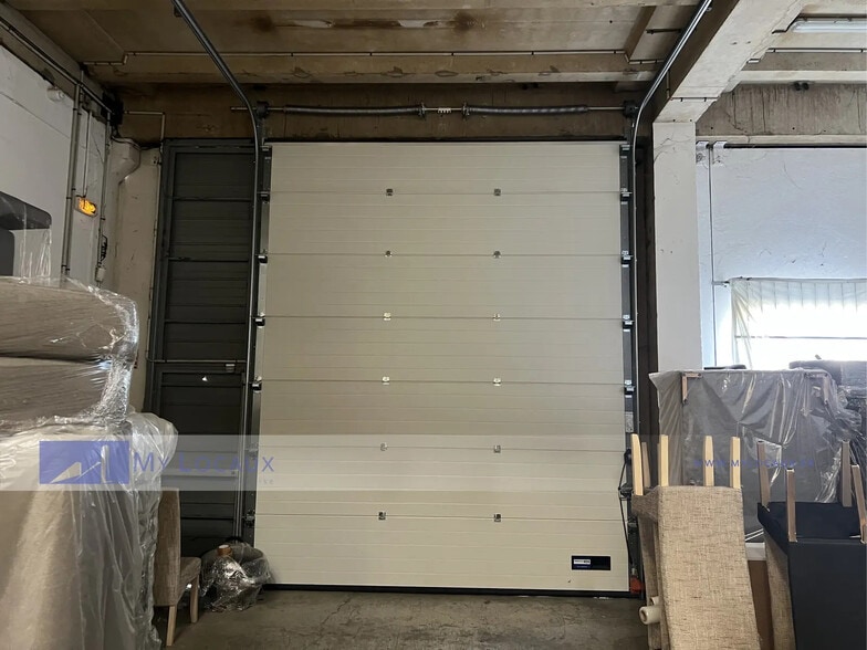 Industriel dans Pontoise à vendre - Photo intérieure - Image 2 de 5