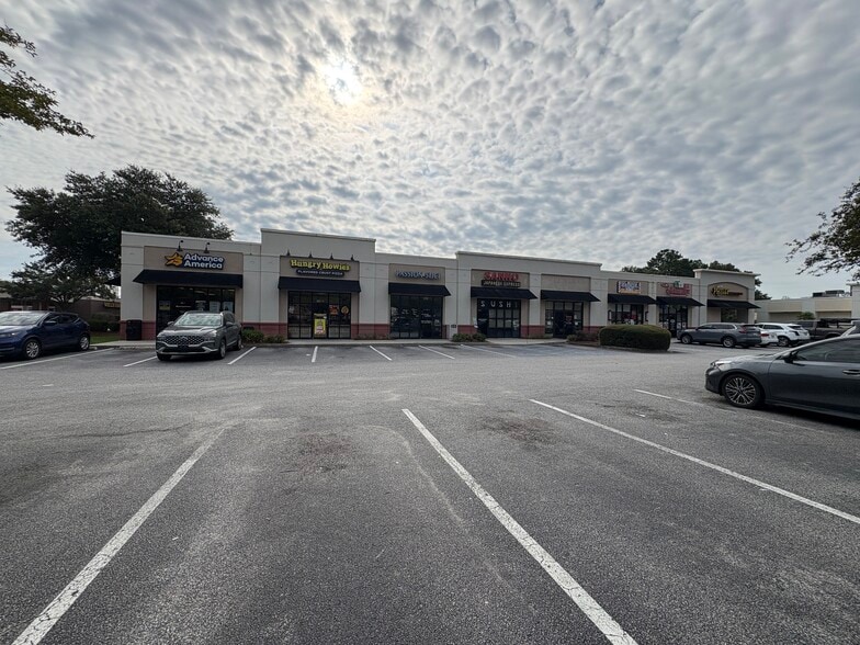134 St. James Ave, Goose Creek, SC for lease - Building Photo - Image 3 of 7