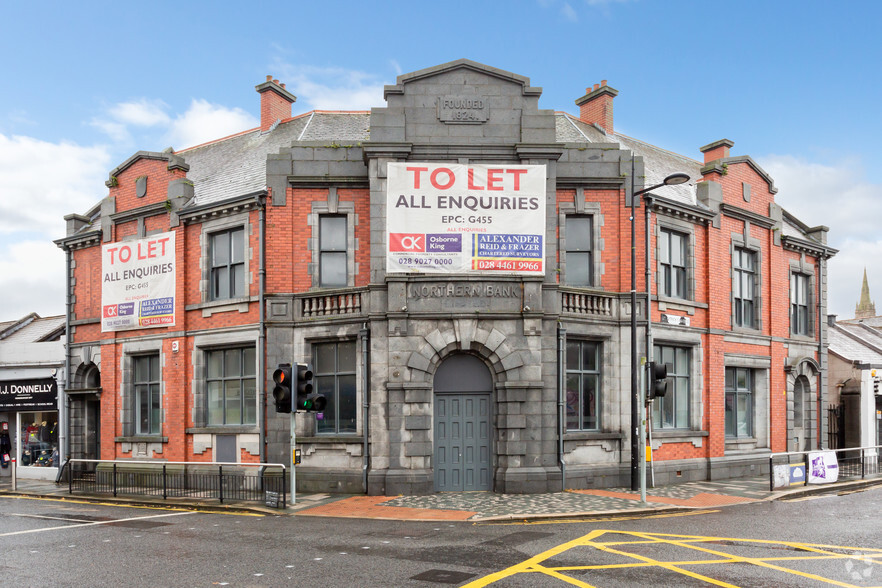 58-60 Market St, Downpatrick for lease - Primary Photo - Image 1 of 2