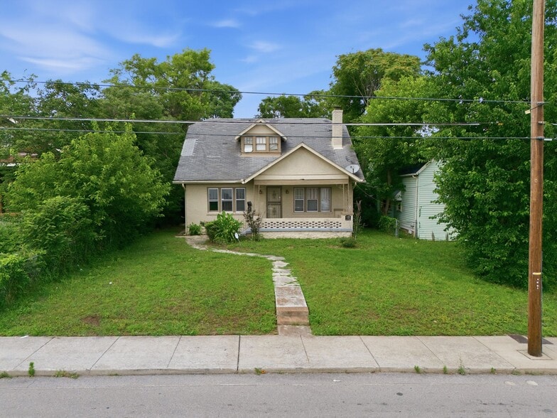 2020 Clifton Ave, Nashville, TN for sale - Building Photo - Image 1 of 9