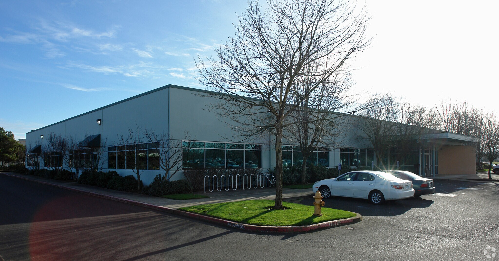 2885 Chad Dr, Eugene, OR à vendre Photo principale- Image 1 de 4