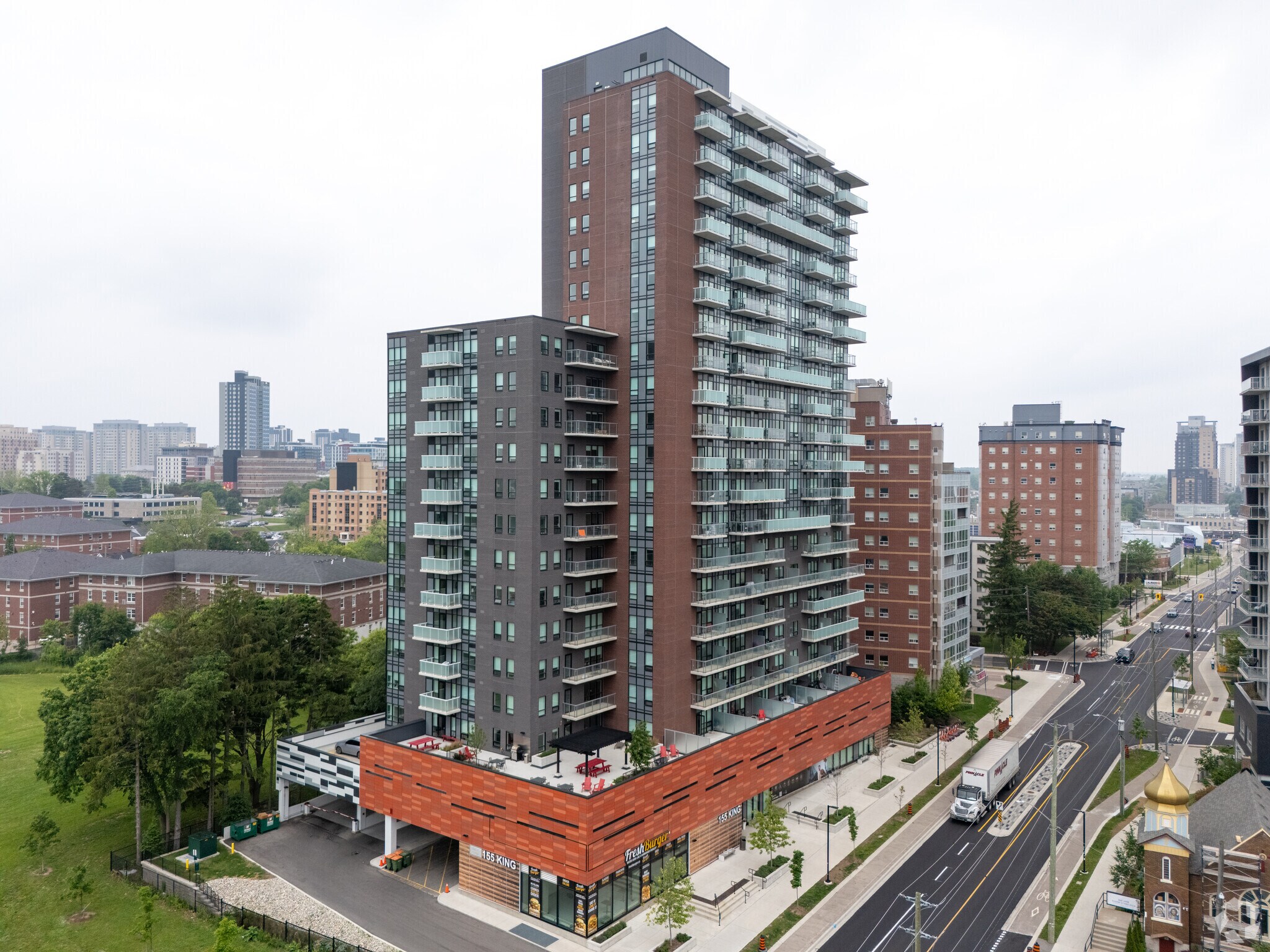 155 King St N, Waterloo, ON à vendre Photo principale- Image 1 de 1