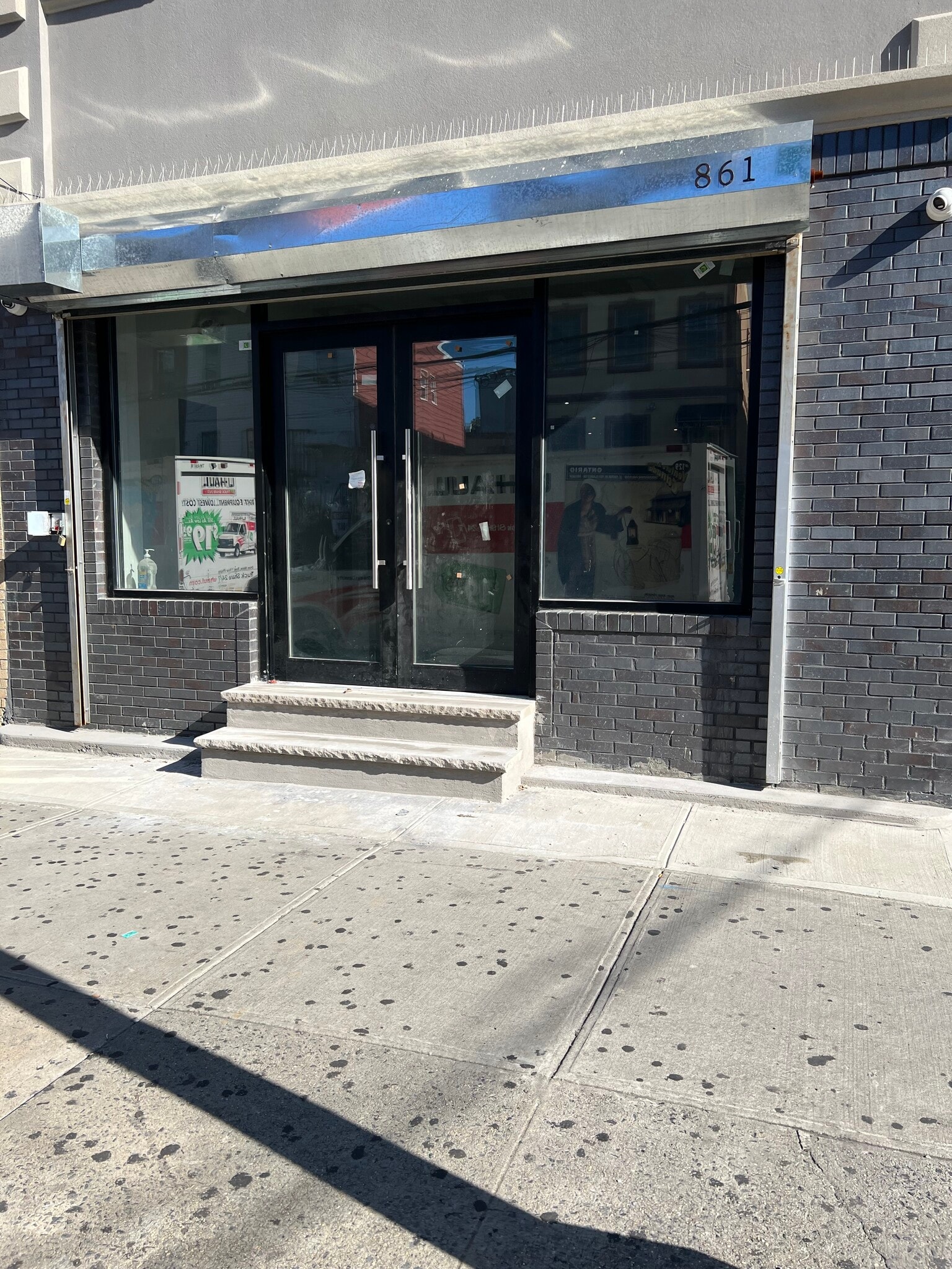 861 Wyckoff Ave, Ridgewood, NY for lease Building Photo- Image 1 of 6