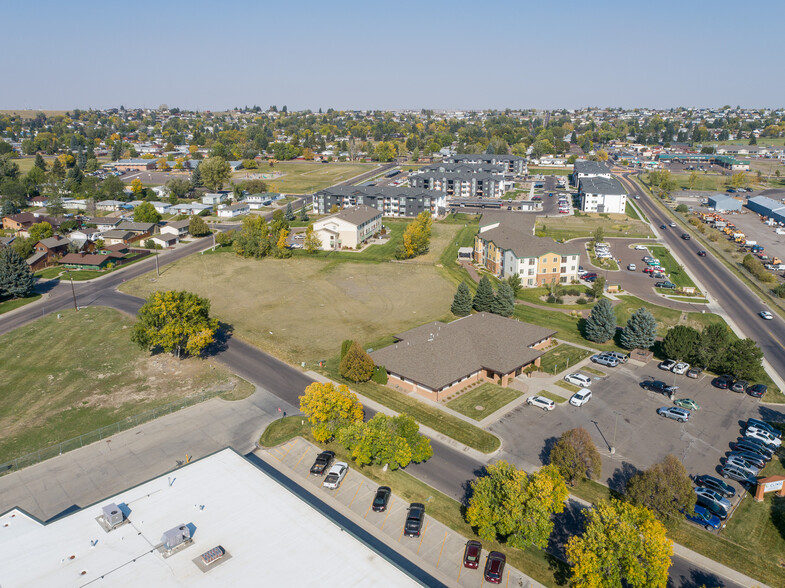 25 16th Avenue NW, Great Falls, MT for sale - Building Photo - Image 2 of 9